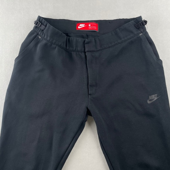 Nike Tech Fleece Cropped Jogger Pants Black Mens M Athletic Casual Sporty Sweats - Picture 2 of 12
